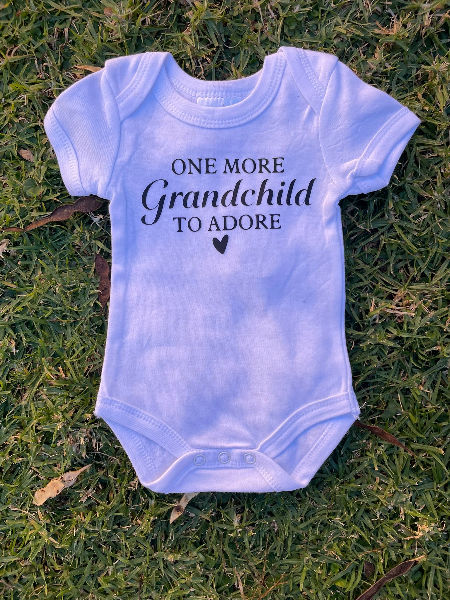 Short-sleeve baby grow